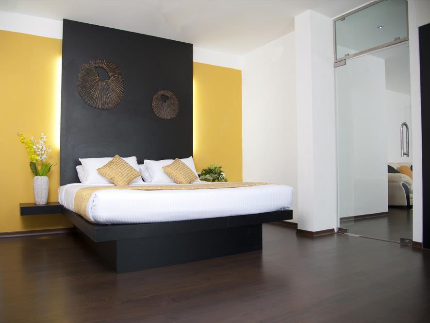 Aquarock Hotel Kazhakuttam エクステリア 写真